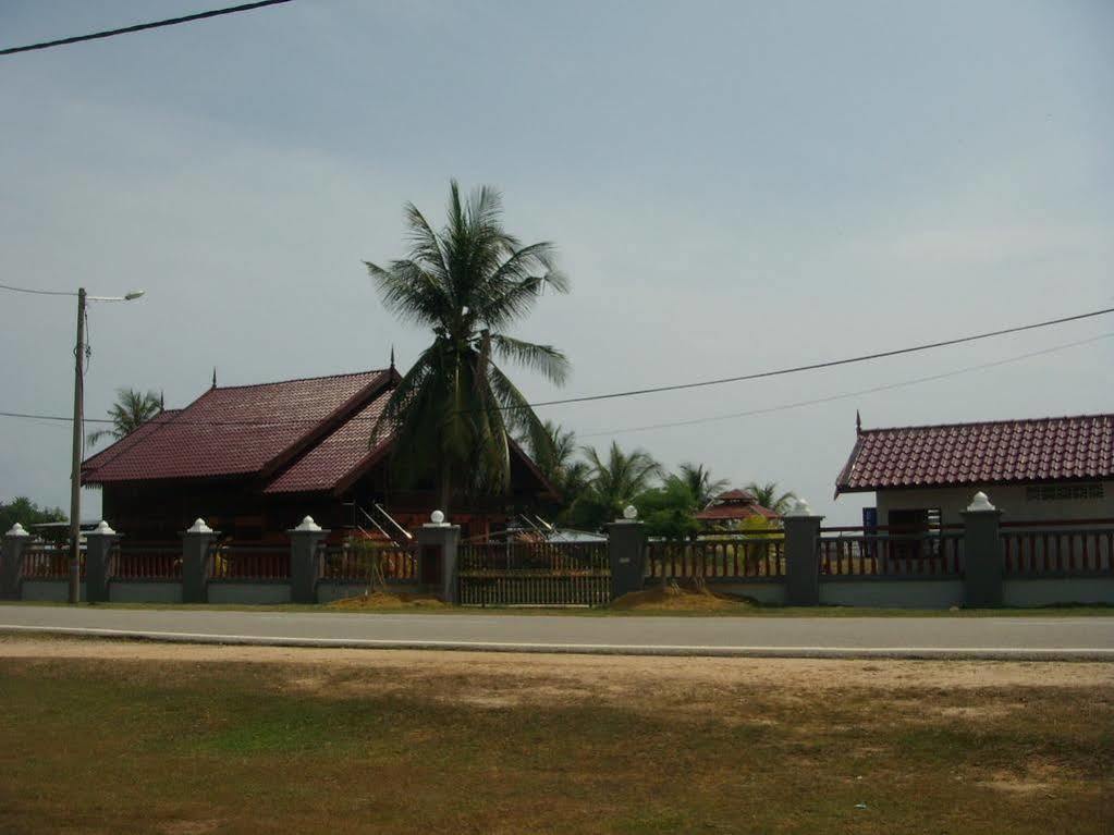 Bayu Penarek Rumah percutian